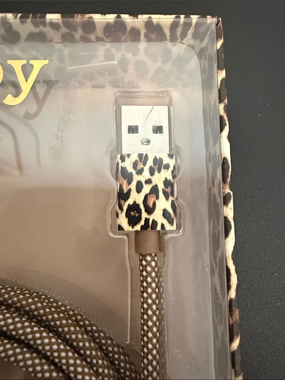 XO Poppy | Leopard Print iPhone 17 Pro Max MagSafe Case + USB-C Cable 🐆